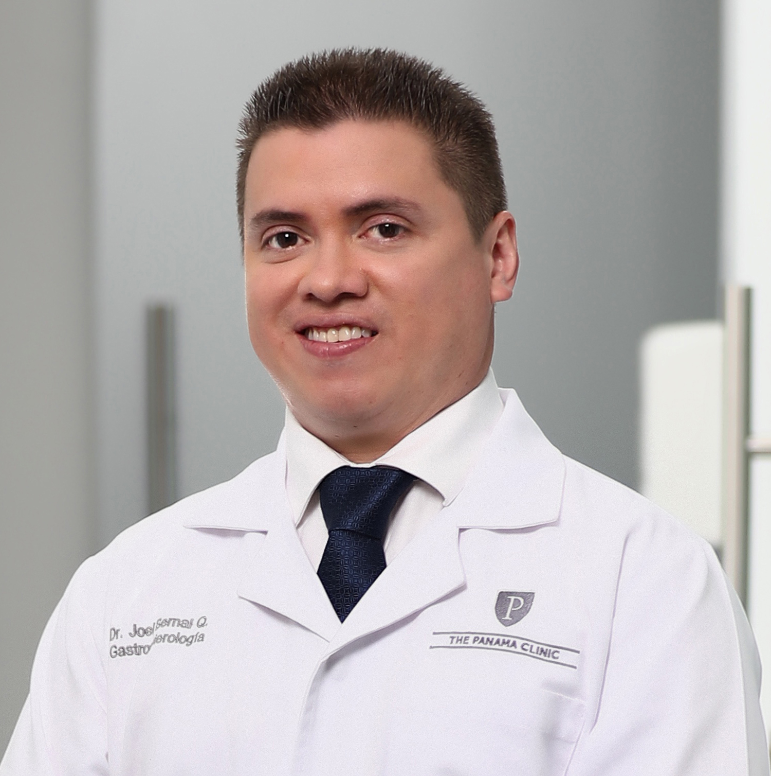 Dr. Roberto Garcia